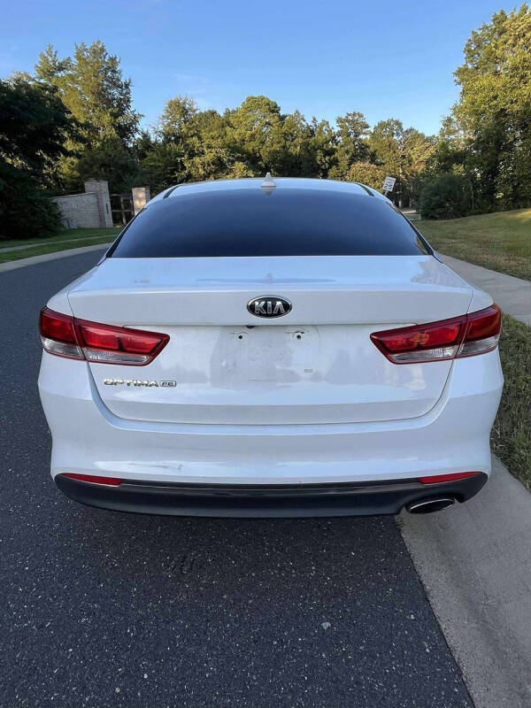 2016 Kia Optima LX