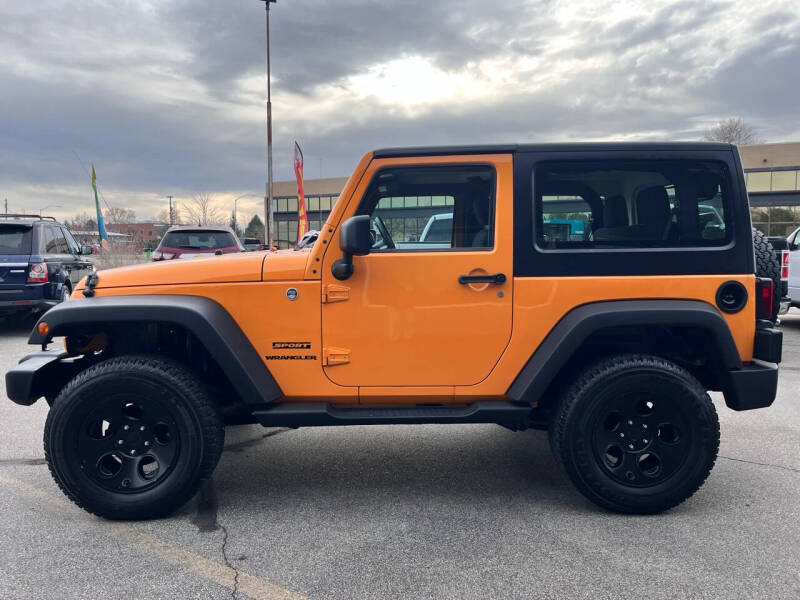 2012 Jeep Wrangler Sport photo 3