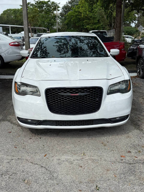 2021 Chrysler 300 S V6