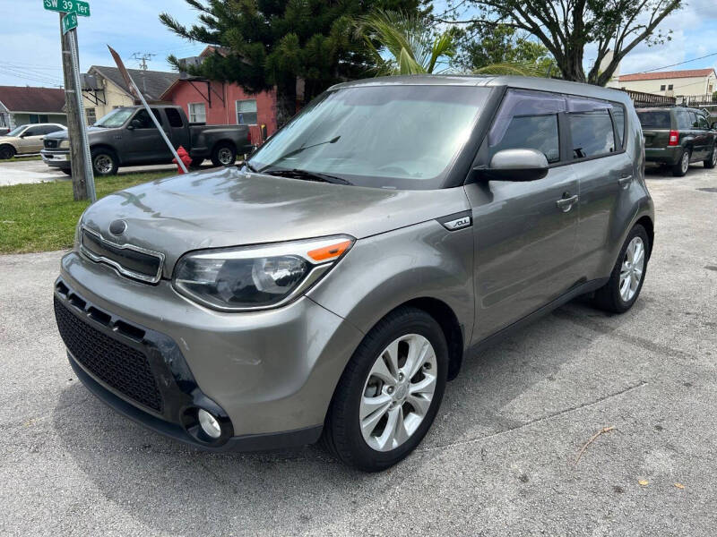 2016 Kia Soul +