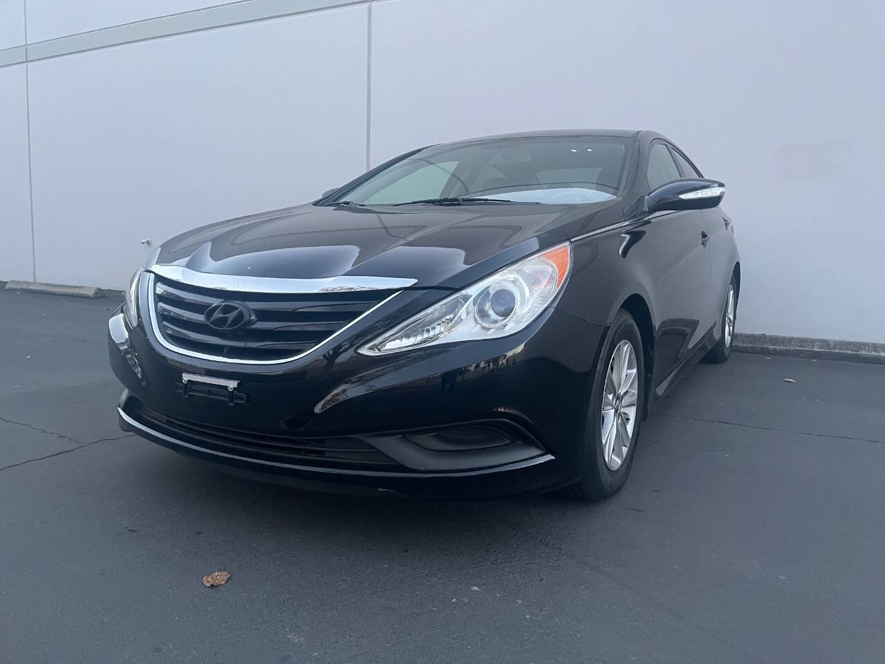 2014 Hyundai SONATA for sale at los primos motors in San Jose, CA