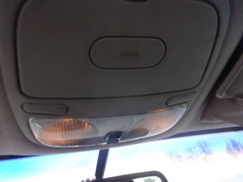 1995 Oldsmobile Aurora