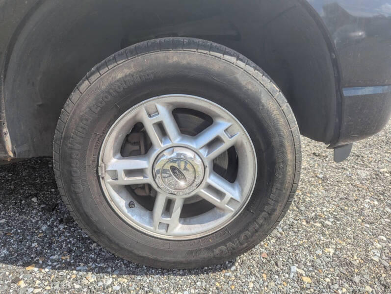 2004 Ford Explorer XLT
