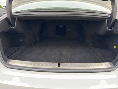 2025 Genesis G90 3.5T e-Supercharger