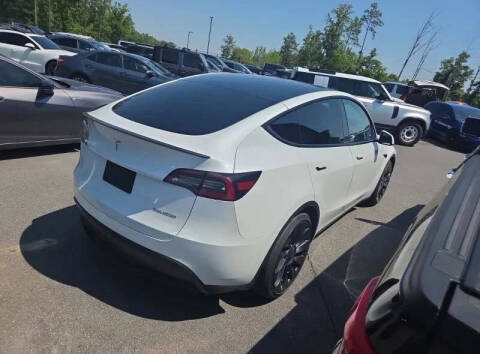 2023 Tesla Model Y Performance