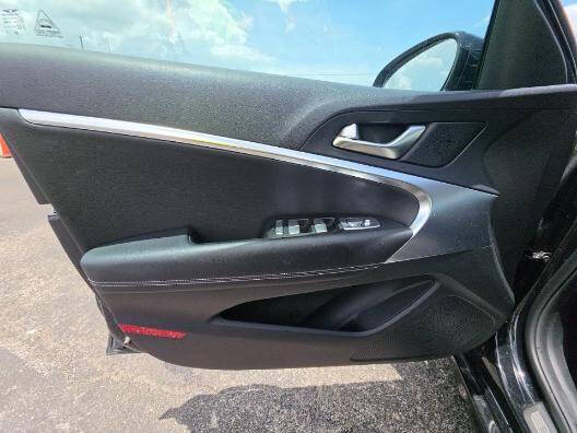 2025 Genesis G70