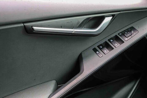 2025 Kia Niro EV Wind