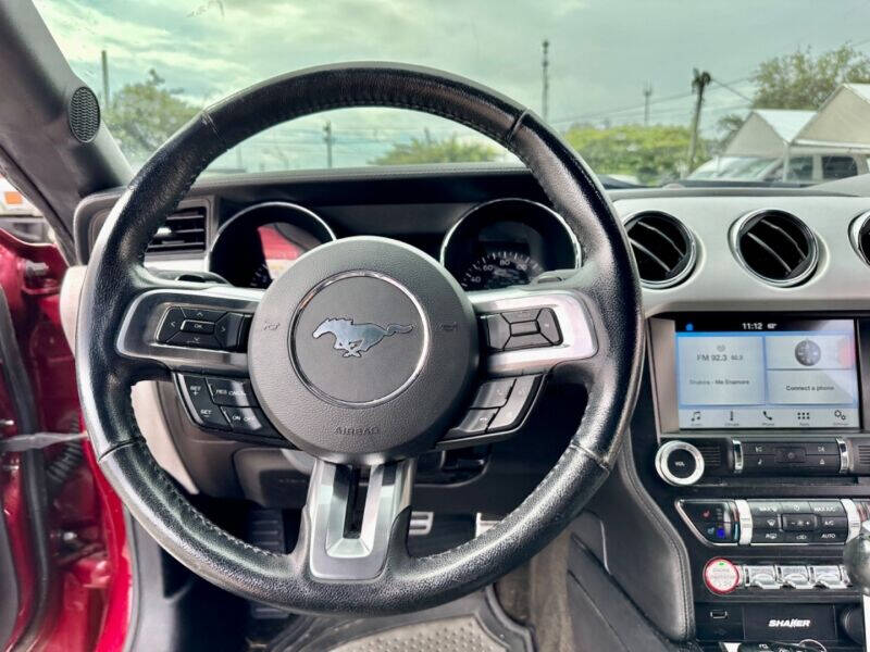 2016 Ford Mustang  - $17,995