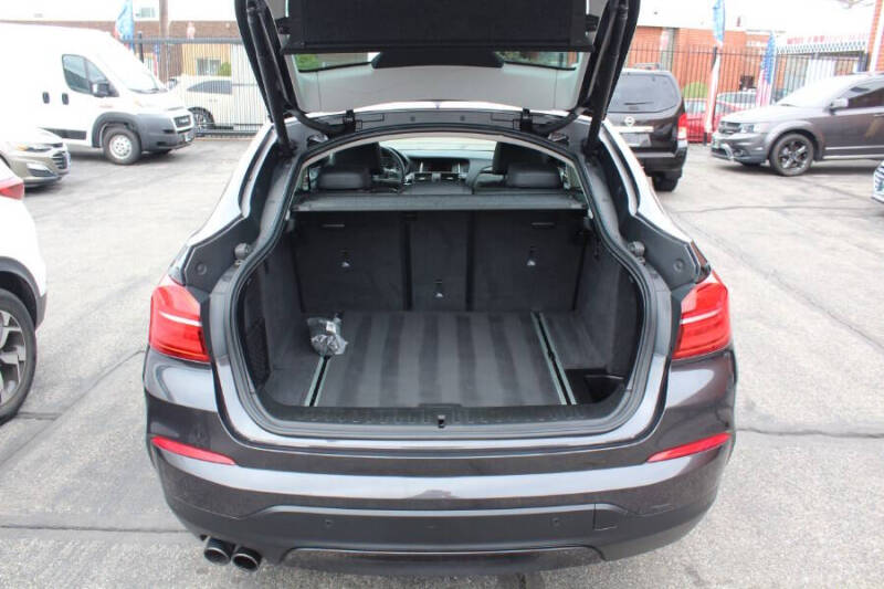 2017 BMW X4 xDrive28i