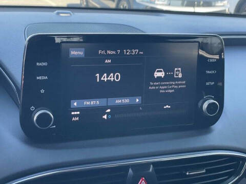 2023 Hyundai Santa Fe SE