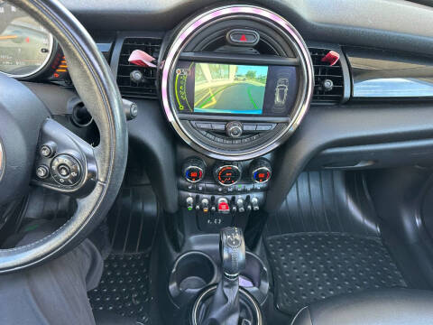 2016 MINI Hardtop 2 Door Cooper