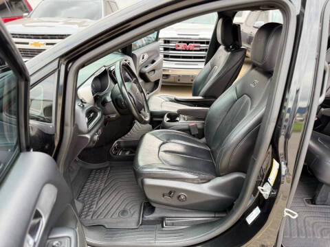 2019 Chrysler Pacifica Touring L Plus