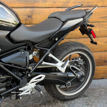 2022 BMW R 1250 R