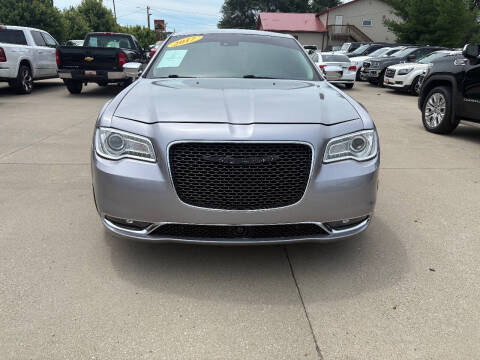 2017 Chrysler 300 C