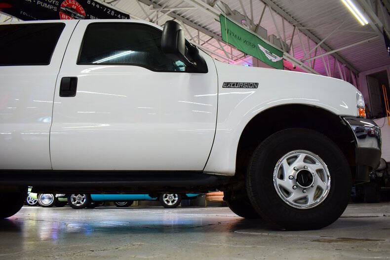 2004 Ford Excursion