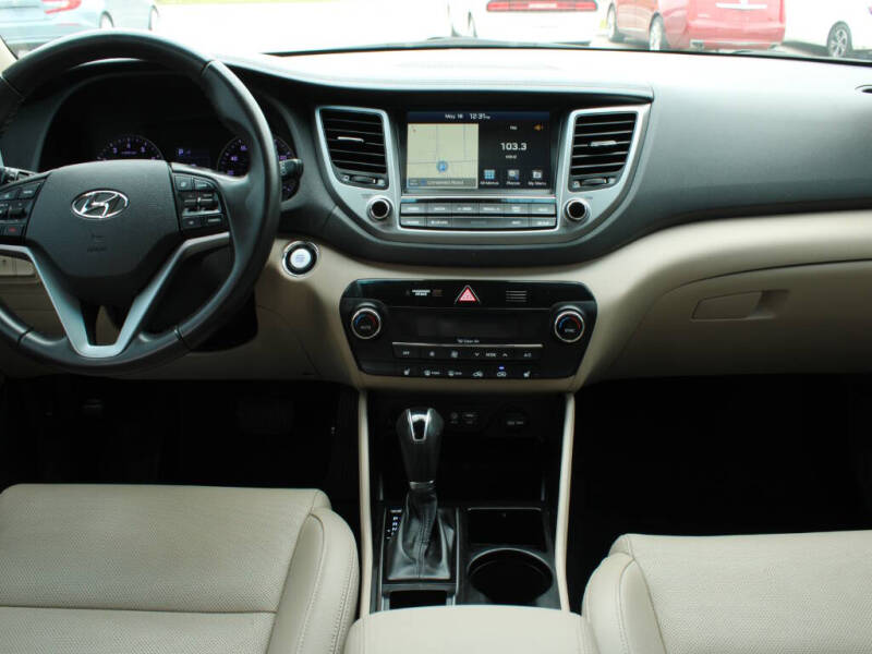 2017 Hyundai Tucson SE Plus