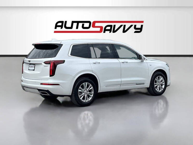 2025 Cadillac XT6 Luxury