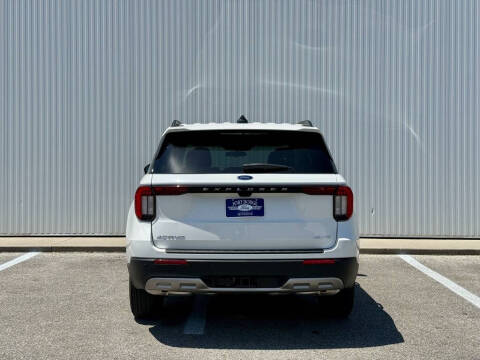2025 Ford Explorer Active