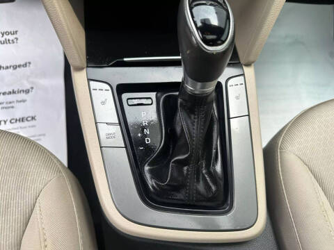 2017 Hyundai Elantra Value Edition