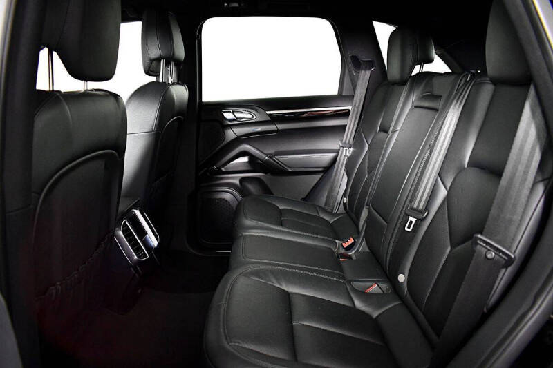 2015 Porsche Cayenne S