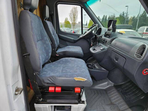 2005 Freightliner Sprinter 2500