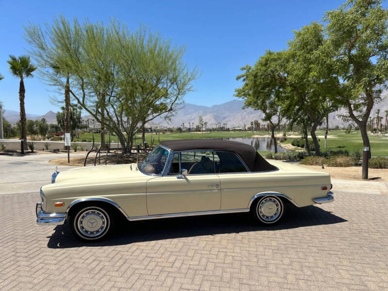 1969 Mercedes-Benz 280-Class