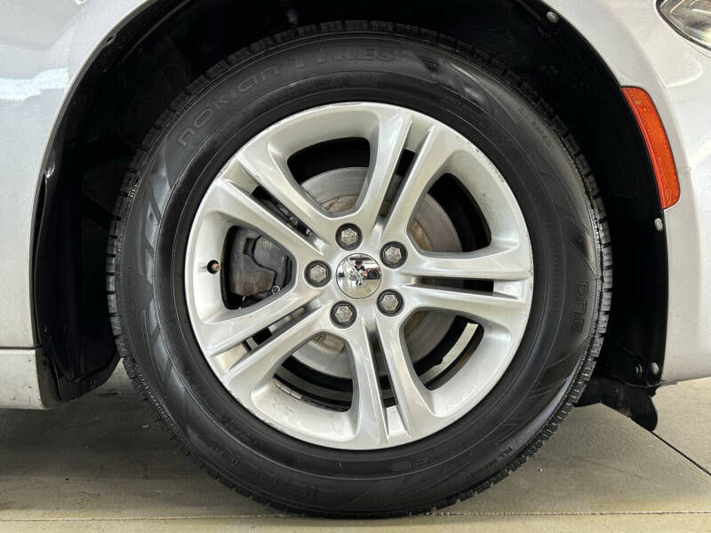 2015 Dodge Charger SE