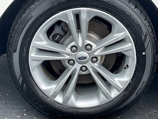 2015 Ford Taurus SEL
