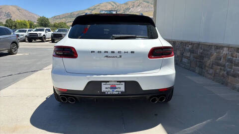 2017 Porsche Macan S