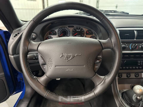 2004 Ford Mustang Mach 1 Premium