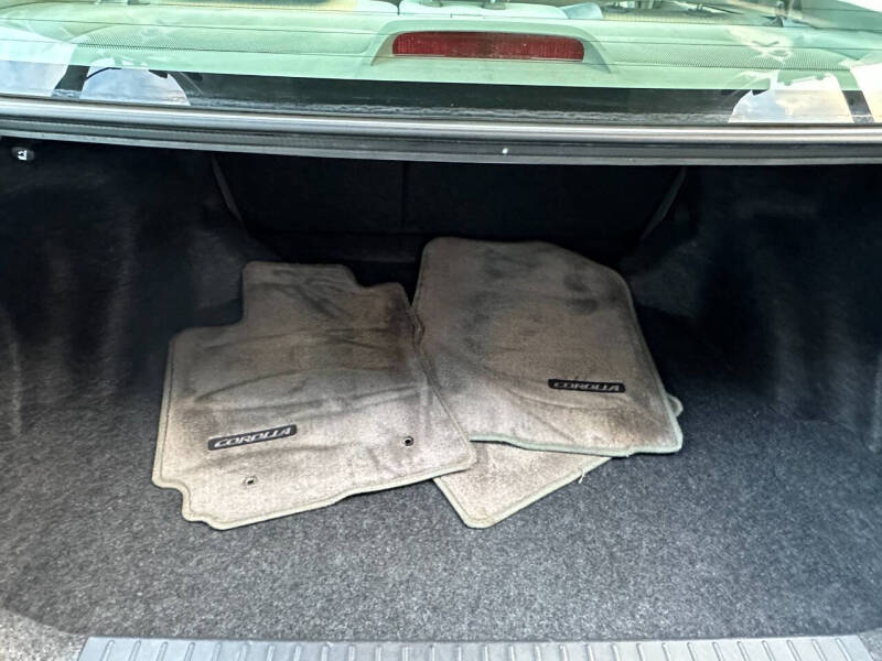 2007 Toyota Corolla LE