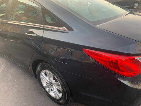 2011 Hyundai Sonata GLS