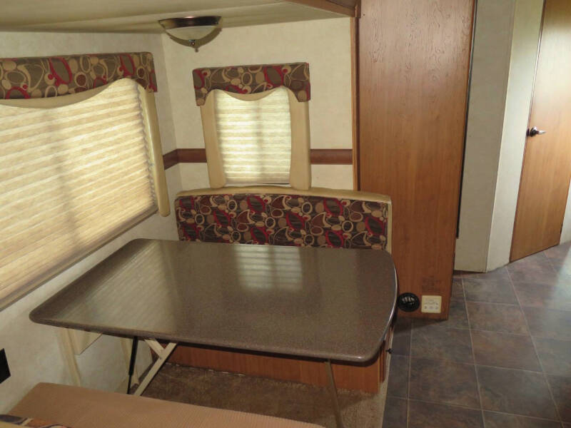 2012 Crossroads RV Sunset Trail Reserve