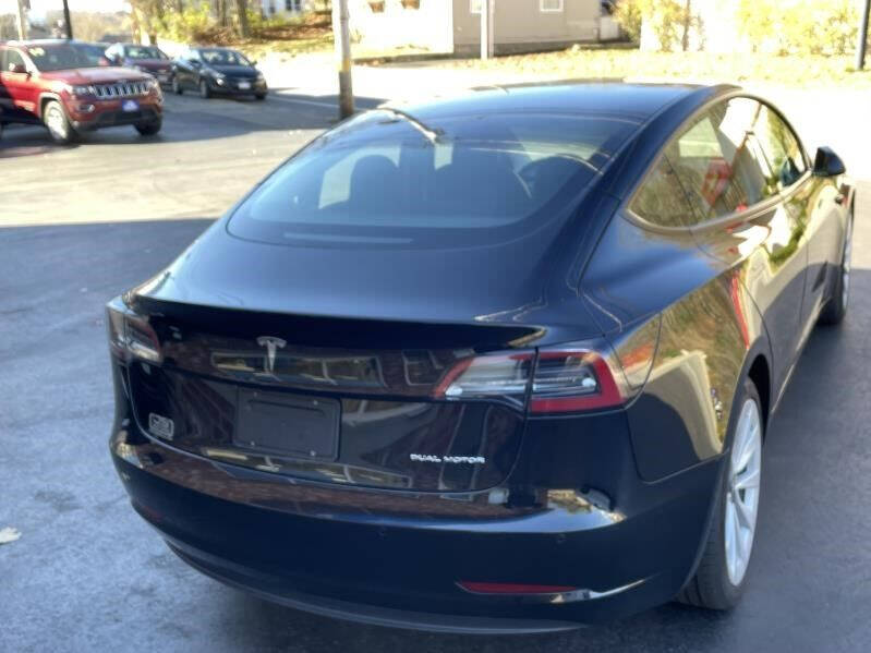 2022 Tesla Model 3 Long Range
