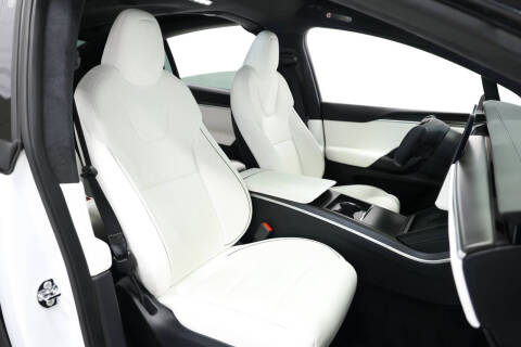 2022 Tesla Model X Plaid