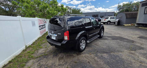 2012 Nissan Pathfinder Silver Edition