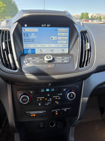 2017 Ford Escape SE