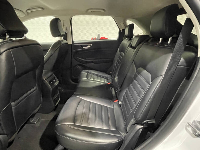 2024 Ford Edge SEL - Photo 12