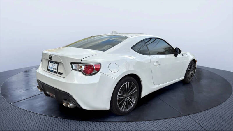 2015 Scion FR-S