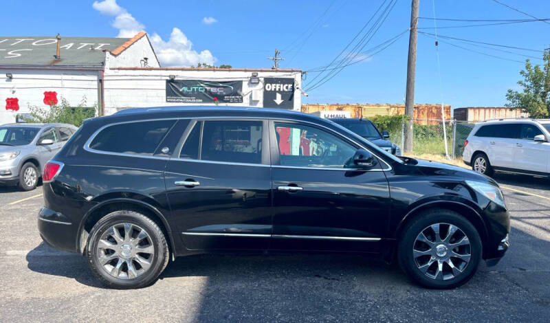 2017 Buick Enclave Leather photo 4