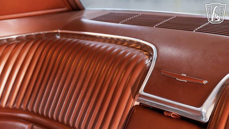 1966 Ford Thunderbird