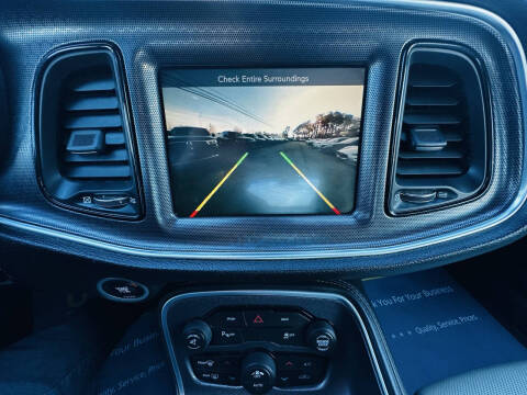 2015 Dodge Challenger R/T Plus