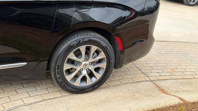 2024 Chrysler Pacifica Plug-In Hybrid Pinnacle