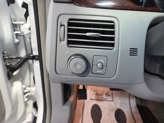 2011 Buick Lucerne CX