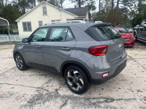 2021 Hyundai Venue SEL