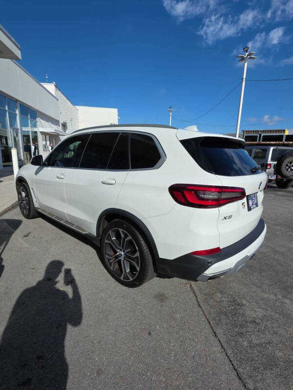 2022 BMW X5 sDrive40i