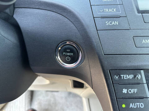 2010 Toyota Prius II