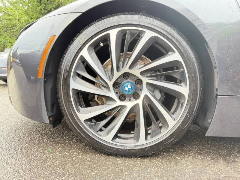 2015 BMW i8