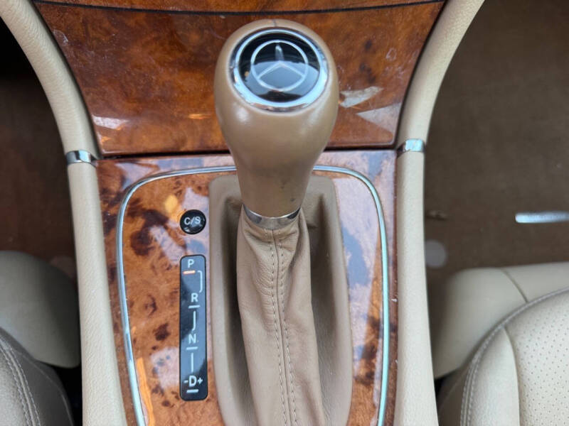 2009 Mercedes-Benz E-Class E 320 BlueTEC