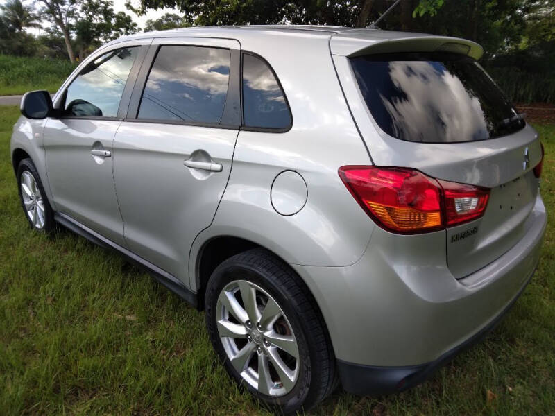 2015 Mitsubishi Outlander Sport 2.4 ES